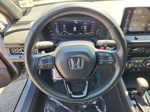 Used 2023 Honda Accord Sport image 19