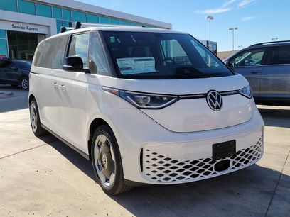 New 2025 Volkswagen ID. Buzz Pro S