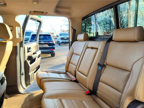 Used 2018 GMC Sierra 3500 Denali w/ Duramax Plus Package image 19