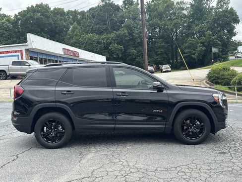 Used 2024 GMC Terrain AT4 w/ LPO, Floor Liner Package AWD/4WD image 8