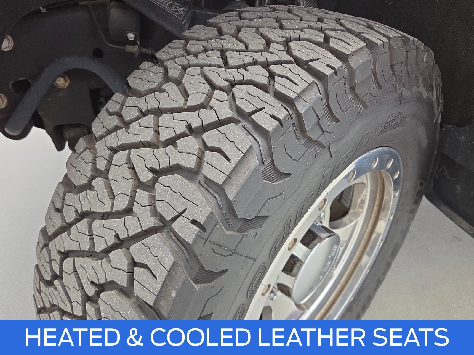 Used 2019 Chevrolet Silverado 2500 High Country AWD/4WD image 11
