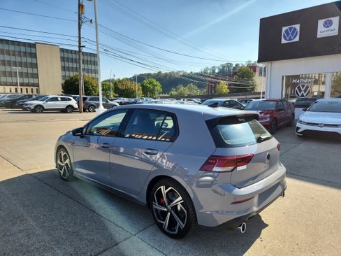 New 2025 Volkswagen GTI SE image 3