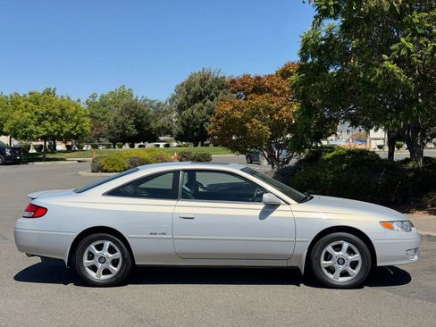 Used 1999 Toyota Solara SE FWD image 5