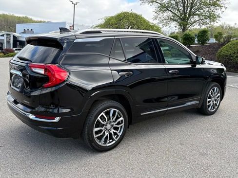 Used 2022 GMC Terrain Denali image 5