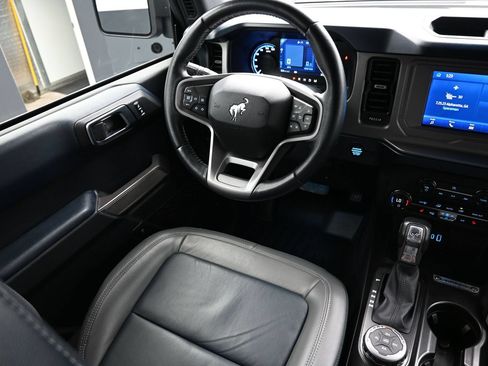 Used 2023 Ford Bronco Outer Banks AWD/4WD image 24