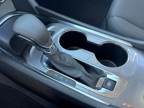 Used 2023 Chevrolet Malibu LT image 22