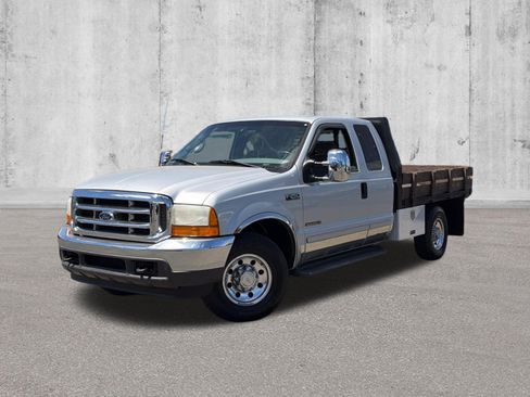 Used 2001 Ford F250 XLT RWD image 1