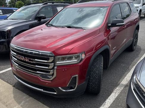 Used 2020 GMC Acadia AT4 w/ Driver Alert Package II AWD/4WD image 4