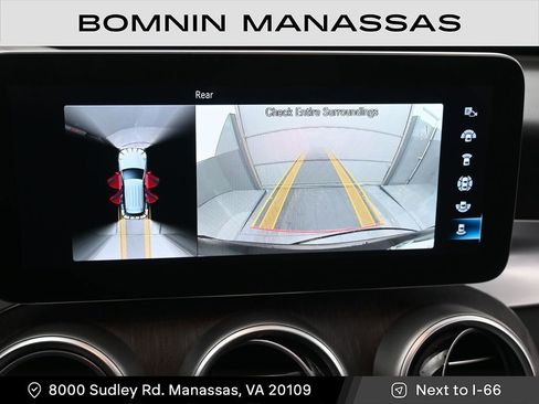 Used 2021 Mercedes-Benz GLC 300 4MATIC image 12