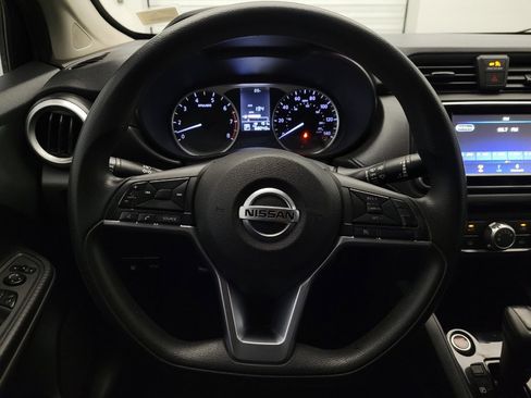 Used 2021 Nissan Versa S image 22