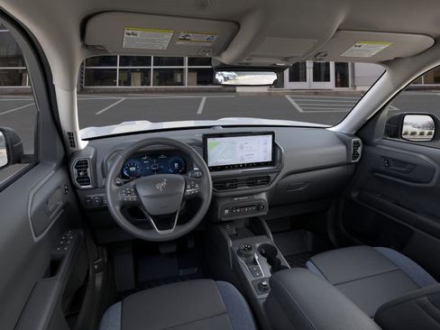 New 2025 Ford Bronco Sport Outer Banks image 9