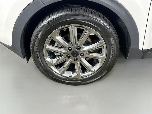 Certified 2022 Kia Sportage Nightfall Edition w/ Nighfall AWD Premium Package image 13