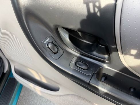 Used 1997 Ford Ranger STX image 31