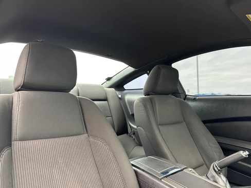 Used 2010 Ford Mustang GT image 16