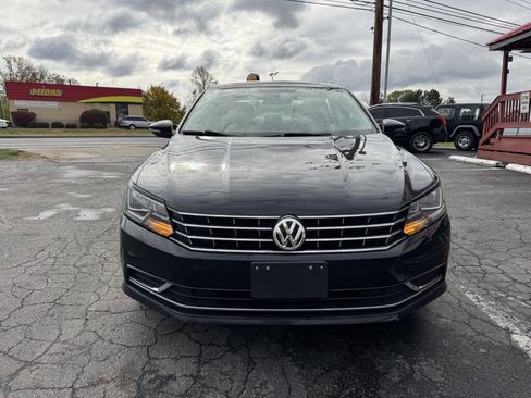 Used 2019 Volkswagen Passat 2.0T Wolfsburg image 2