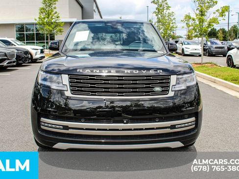 Used 2025 Land Rover Range Rover Long Wheelbase SE AWD/4WD image 9