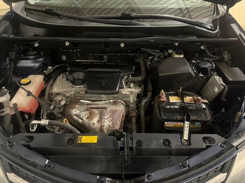 Used 2014 Toyota RAV4 XLE image 20