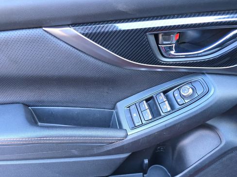 Used 2020 Subaru Crosstrek 2.0i Limited w/ Moonroof Package w/Navigation image 14