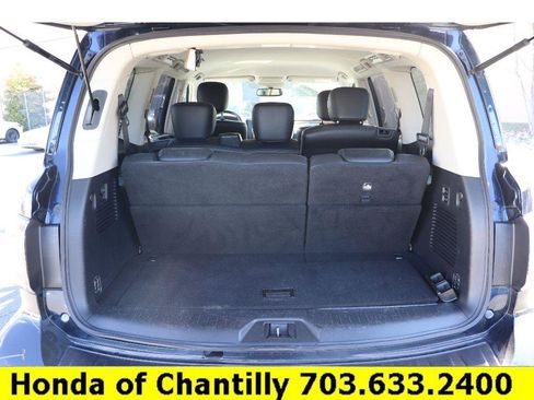 Used 2020 Nissan Armada SL image 26