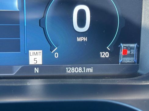 Used 2025 Ford F150 Lightning Platinum AWD/4WD image 26