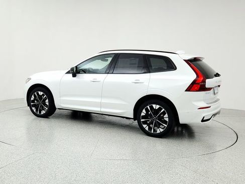 New 2026 Volvo XC60 B5 Plus w/ Protection Package Premier image 7