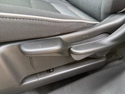 Used 2024 Chevrolet TrailBlazer LT w/ LT Cold Weather Package image 13