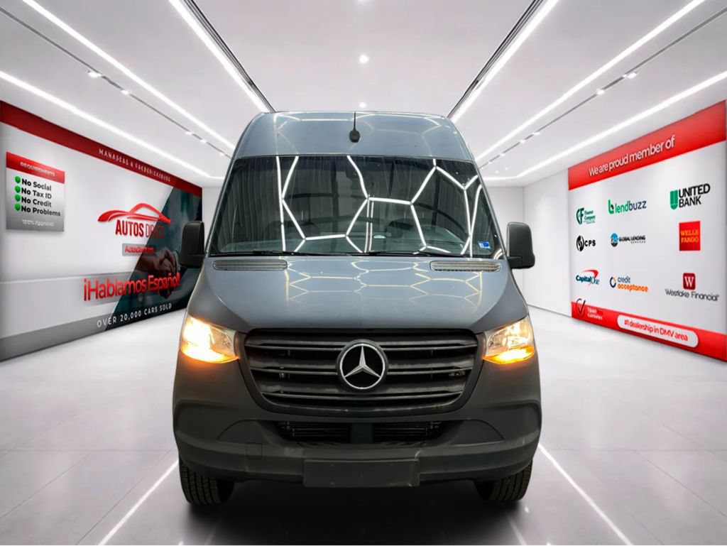 Used 2019 Mercedes-Benz Sprinter 170 image 2