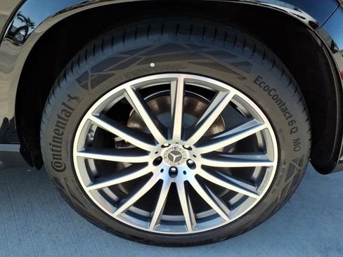 New 2026 Mercedes-Benz GLS 580 4MATIC image 24