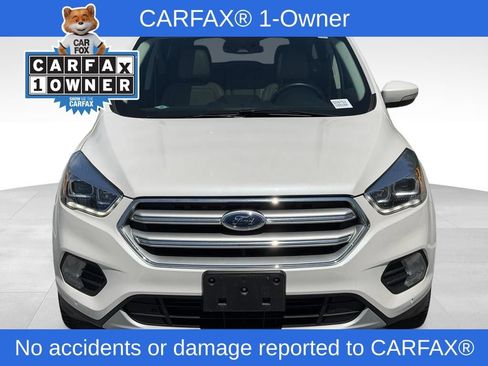 Used 2017 Ford Escape Titanium w/ Equipment Group 301A AWD/4WD image 2