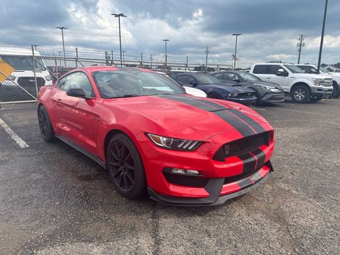 Used 2016 Ford Mustang Shelby GT350 w/ Technology Package RWD image 1