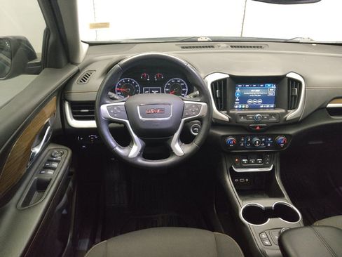 Used 2018 GMC Terrain SLE w/ Driver Convenience Package FWD image 22