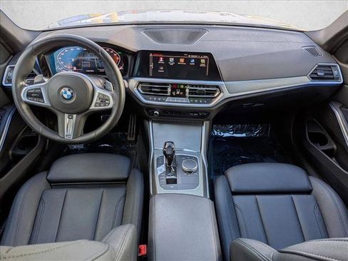 Used 2021 BMW M340i w/ Driving Assistance Package image 17