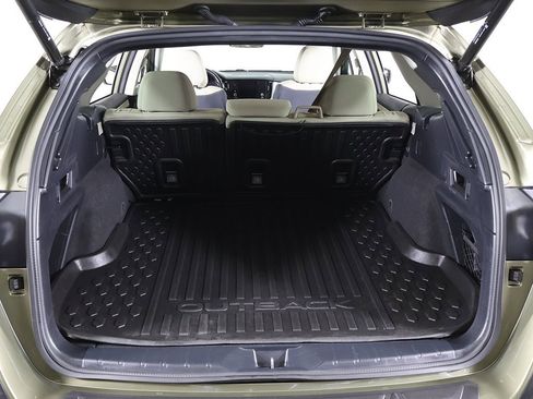 Used 2021 Subaru Outback Premium w/ Popular Package #1 image 18