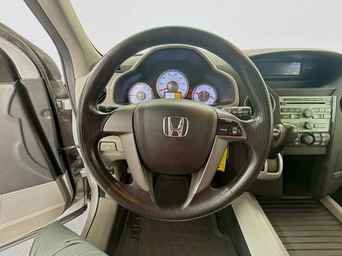 Used 2011 Honda Pilot LX image 11