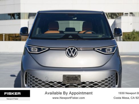 Used 2025 Volkswagen ID. Buzz Pro S image 6
