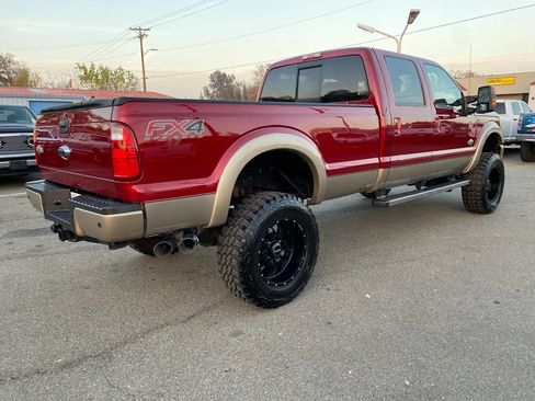 Used 2014 Ford F350 King Ranch w/ King Ranch w/Chrome Package image 4
