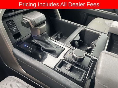 Used 2024 Toyota Tundra Limited AWD/4WD image 35