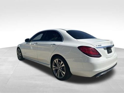 Used 2021 Mercedes-Benz C 300 Sedan image 5