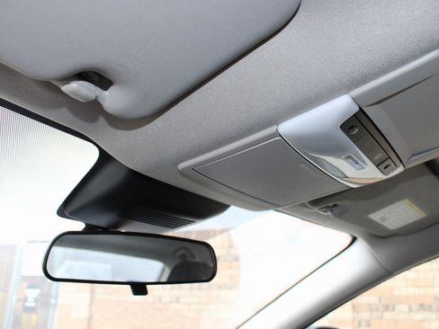 Used 2024 Nissan Sentra S image 23