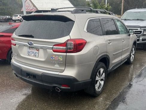 Used 2019 Subaru Ascent Premium w/ Popular Package #3 image 3