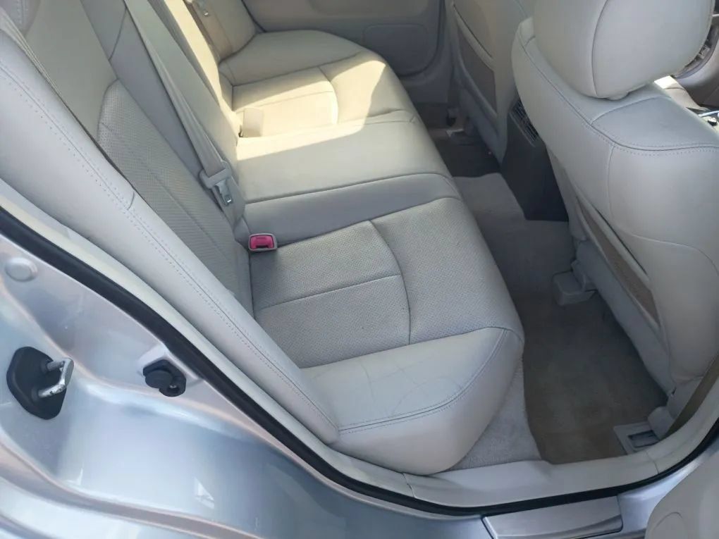 Used 2013 INFINITI G37 Journey w/ Premium Pkg RWD image 19