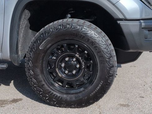 Used 2026 GMC Sierra 1500 AT4X w/ AT4X AEV Edition AWD/4WD image 10