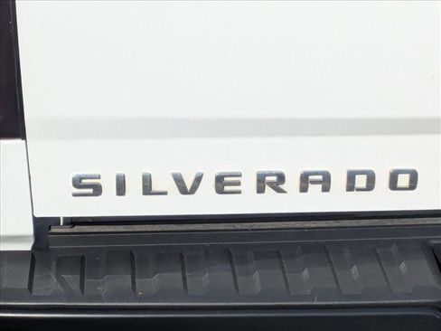 Used 2018 Chevrolet Silverado 1500 W/T w/ Trailering Package image 21