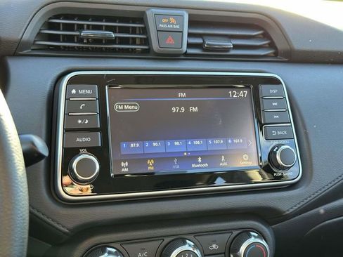 New 2025 Nissan Versa S w/ Trunk Package image 19