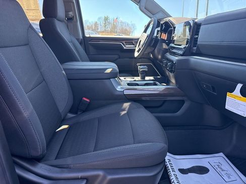 New 2026 Chevrolet Silverado 1500 LT image 36