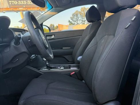 Used 2018 Kia Optima LX FWD image 9