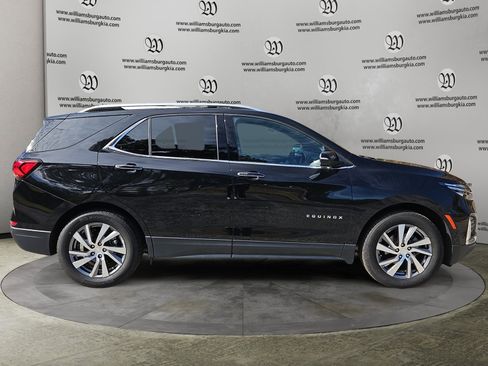 Used 2023 Chevrolet Equinox Premier image 6