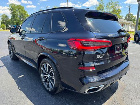 Used 2019 BMW X5 xDrive50i w/ M Sport Package AWD/4WD image 5