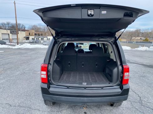 Used 2014 Jeep Patriot Sport w/ Power Value Group image 13