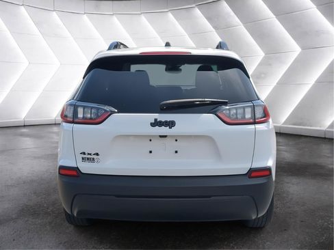 Used 2023 Jeep Cherokee Altitude Lux w/ Lux Elite Package AWD/4WD image 5